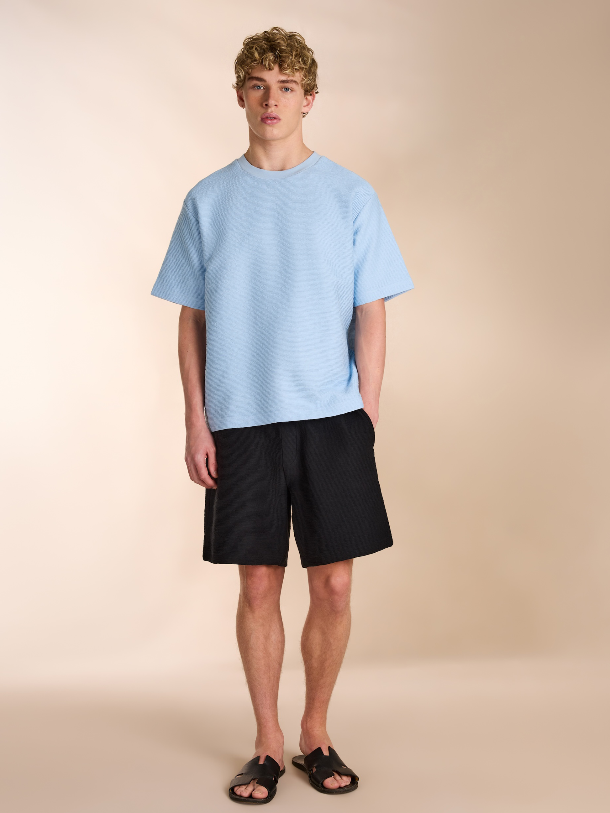 Ottoman T-Shirt in Sky Blue