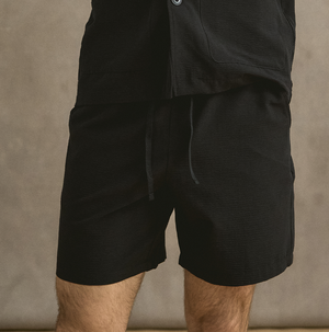 Seersucker Short In Black